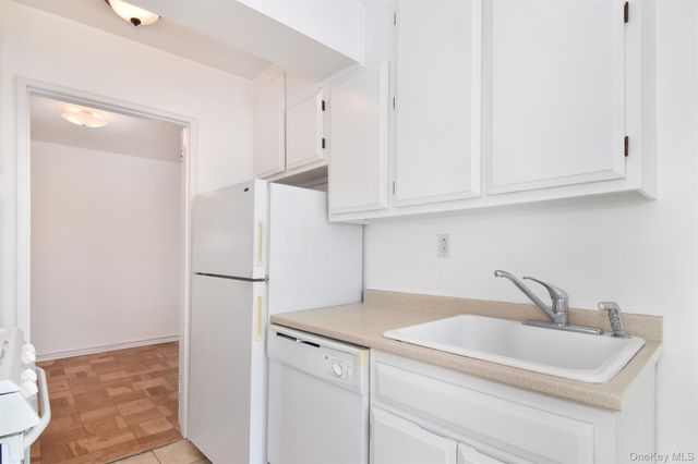 14 Westview Avenue 204, Tuckahoe, NY 10707