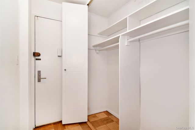 14 Westview Avenue 204, Tuckahoe, NY 10707