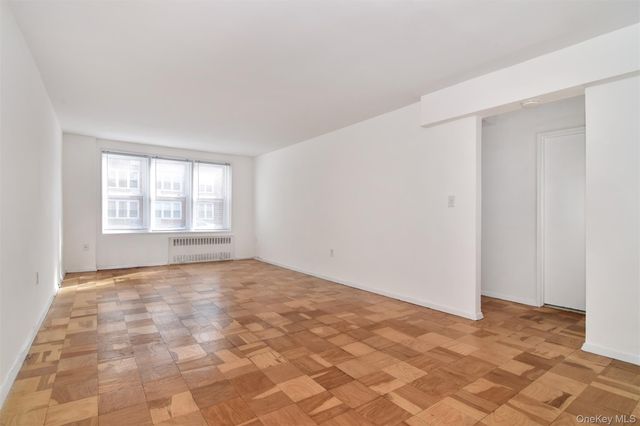 14 Westview Avenue 204, Tuckahoe, NY 10707