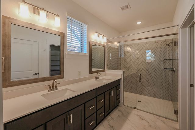 1429 Rose Willow Way, Arlington, TX 76005