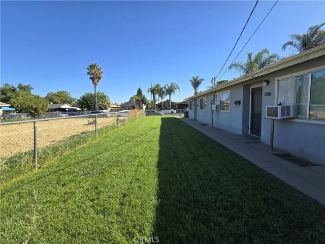 264 E 10th Street, Merced, CA 95341