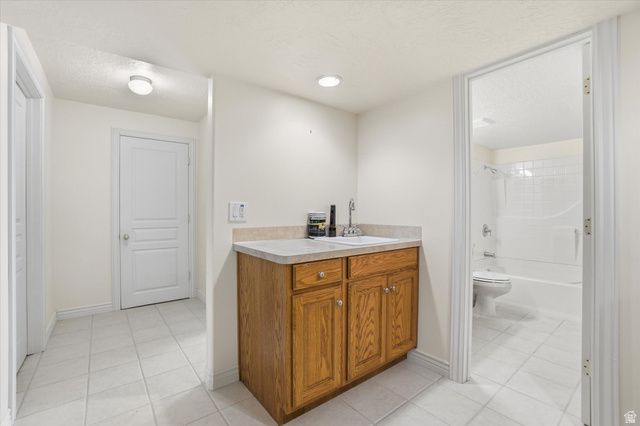 1083 W TEE TIME DR., Farmington, UT 84025
