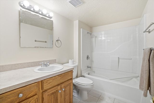 1083 W TEE TIME DR., Farmington, UT 84025