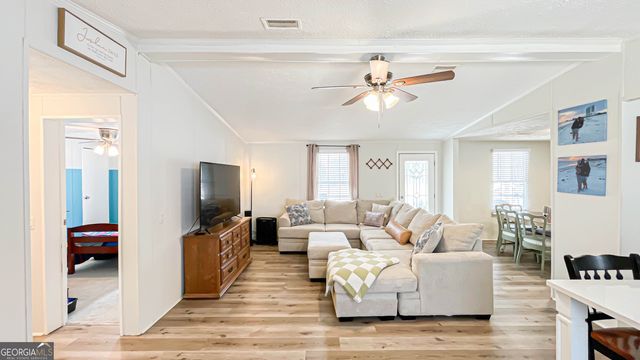 216 Ponderosa Lane, Barnesville, GA 30204