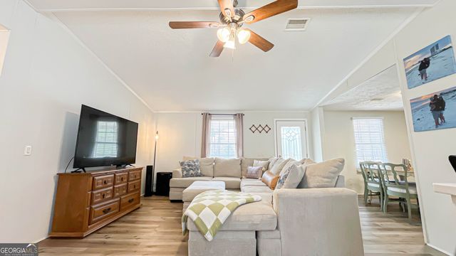 216 Ponderosa Lane, Barnesville, GA 30204