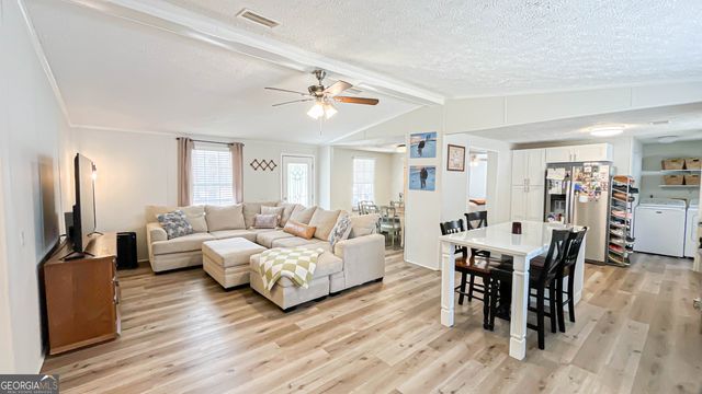 216 Ponderosa Lane, Barnesville, GA 30204