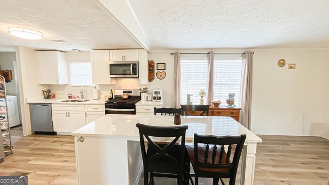 216 Ponderosa Lane, Barnesville, GA 30204