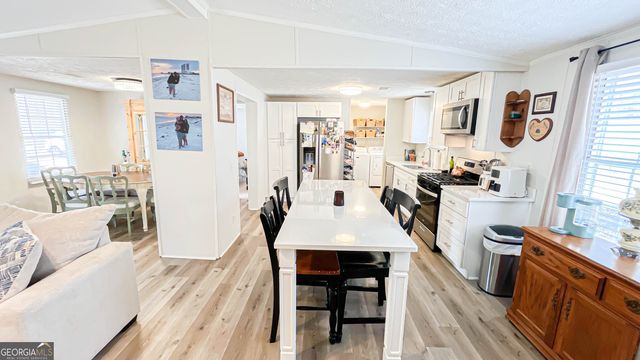 216 Ponderosa Lane, Barnesville, GA 30204