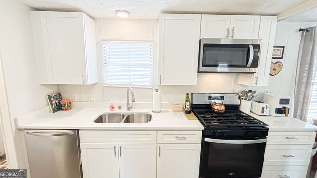 216 Ponderosa Lane, Barnesville, GA 30204