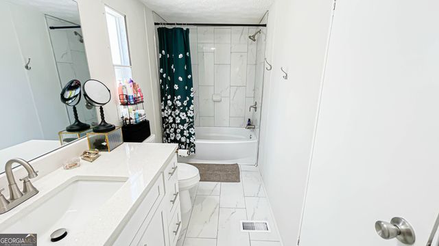 216 Ponderosa Lane, Barnesville, GA 30204