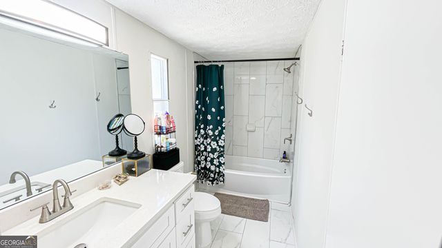 216 Ponderosa Lane, Barnesville, GA 30204