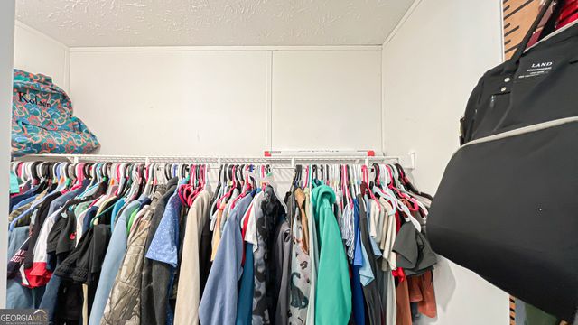 216 Ponderosa Lane, Barnesville, GA 30204