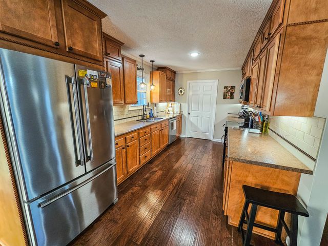 1305 Horseshoe Dr, Lewisburg, TN 37091