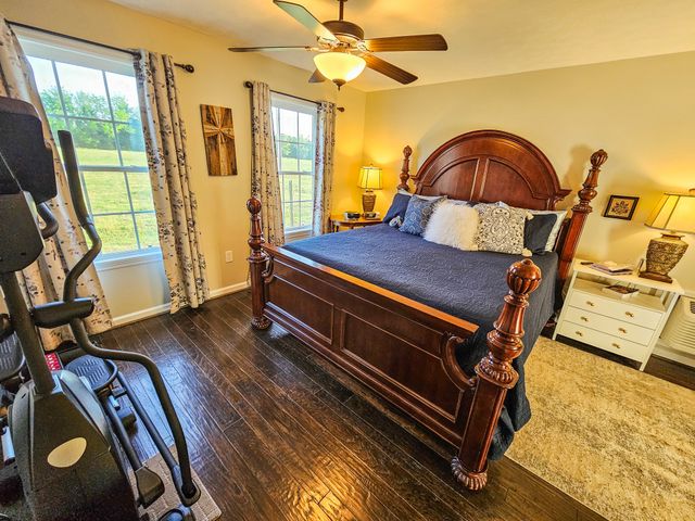 1305 Horseshoe Dr, Lewisburg, TN 37091