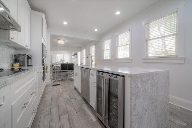 2921 W EL PRADO BOULEVARD 2921, Tampa, FL 33629