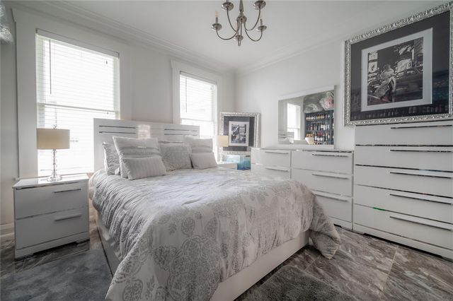 2921 W EL PRADO BOULEVARD 2921, Tampa, FL 33629