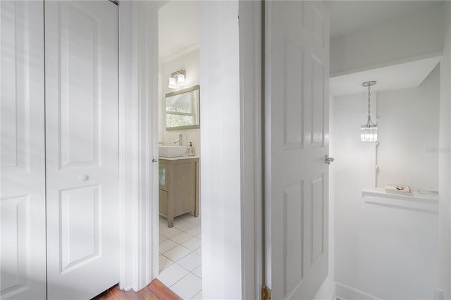 2921 W EL PRADO BOULEVARD 2921, Tampa, FL 33629