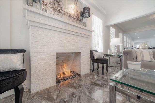 2921 W EL PRADO BOULEVARD 2921, Tampa, FL 33629