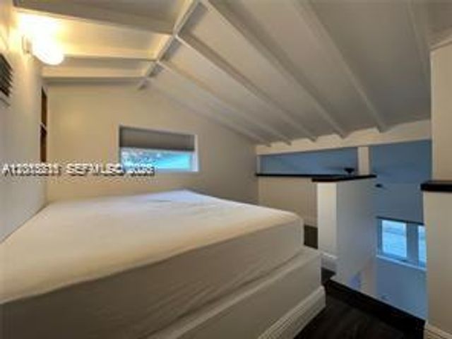 250 SW 19th Rd 250, Miami, FL 33129