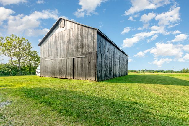 230 Cason Lane, Dry Ridge, KY 41035