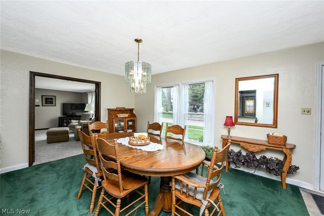 2839 Elmwood Street, Cuyahoga Falls, OH 44221