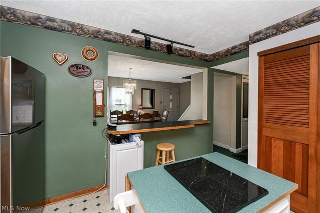 2839 Elmwood Street, Cuyahoga Falls, OH 44221