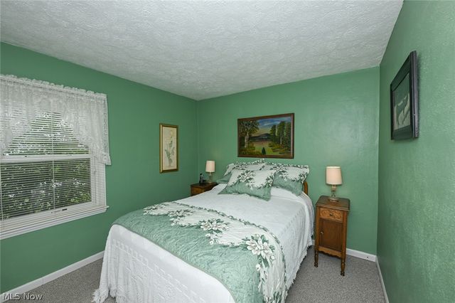 2839 Elmwood Street, Cuyahoga Falls, OH 44221