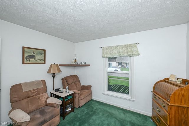 2839 Elmwood Street, Cuyahoga Falls, OH 44221