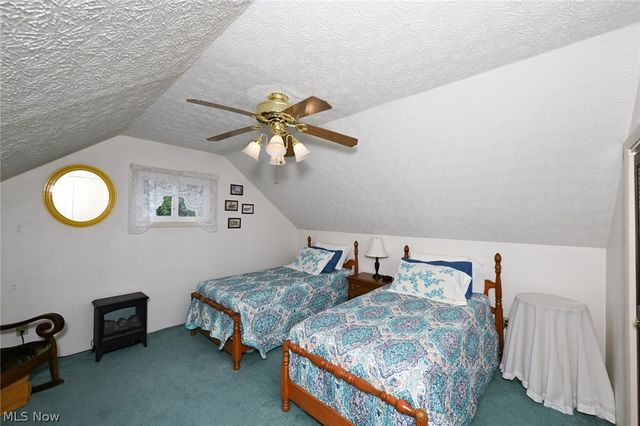 2839 Elmwood Street, Cuyahoga Falls, OH 44221