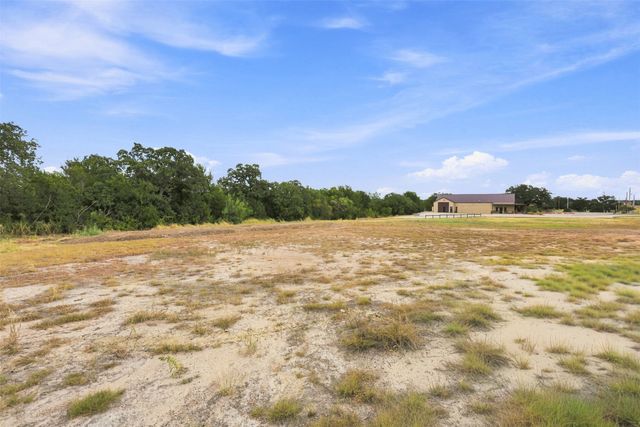 9800 Mineral Wells Highway, Weatherford, TX 76088