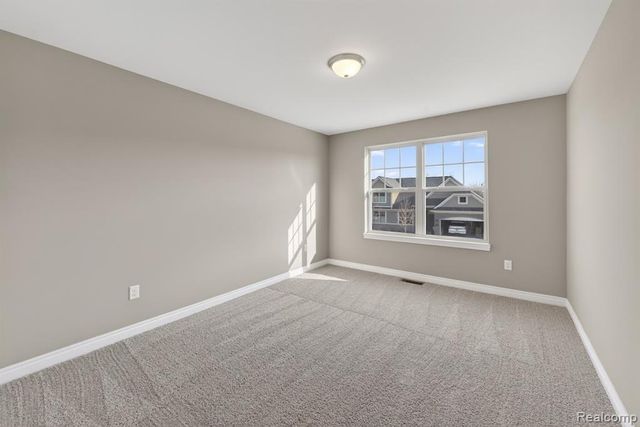 3736 Chatham Place 6, Brighton, MI 48114