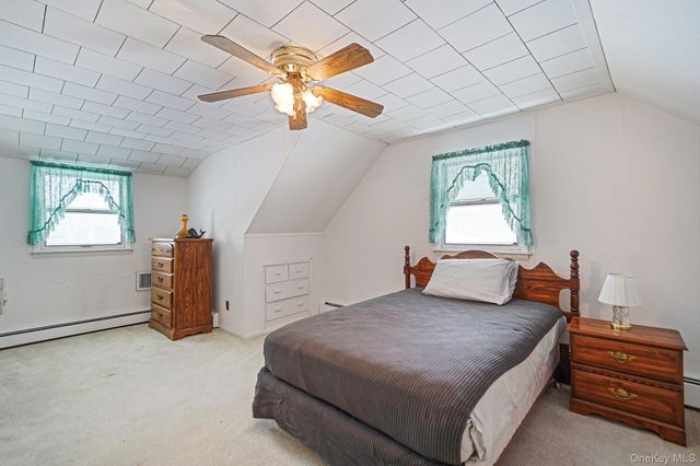 6 Noahs Path, Rocky Point, NY 11778