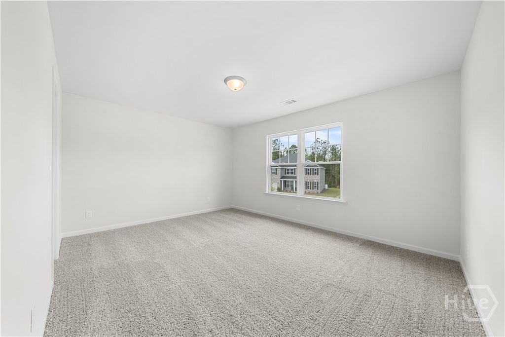 Image 12 of property listing at 185 Alexander Trail, Rincon, GA 31326