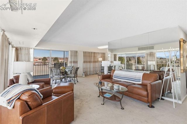 411 Lakewood Circle A-212, Colorado Springs, CO 80910