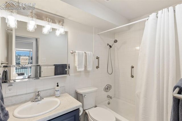 411 Lakewood Circle A-212, Colorado Springs, CO 80910