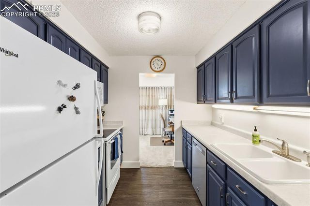 411 Lakewood Circle A-212, Colorado Springs, CO 80910