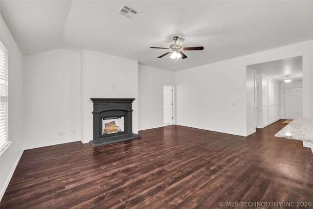 14826 S Hudson Avenue, Bixby, OK 74008