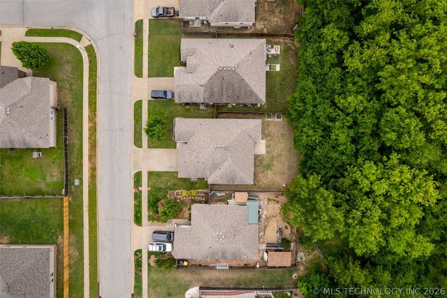 14826 S Hudson Avenue, Bixby, OK 74008