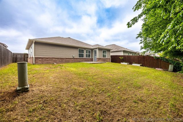 14826 S Hudson Avenue, Bixby, OK 74008