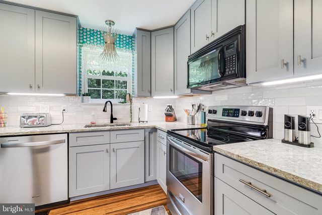 37978 GEORGE F DR, Mechanicsville, MD 20659
