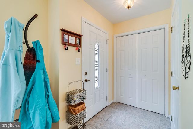 37978 GEORGE F DR, Mechanicsville, MD 20659