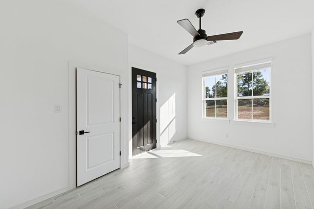 131 Roebuck Lane, New Waverly, TX 77358
