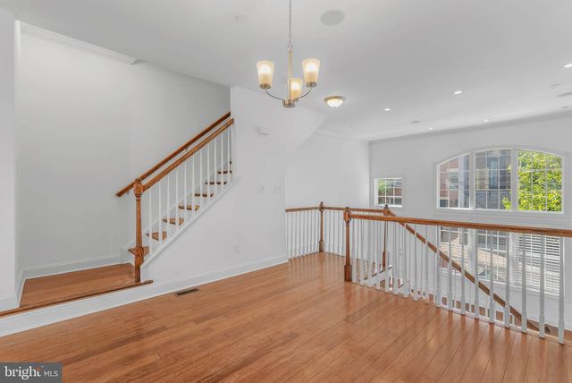 1011 N 3RD ST, Philadelphia, PA 19123