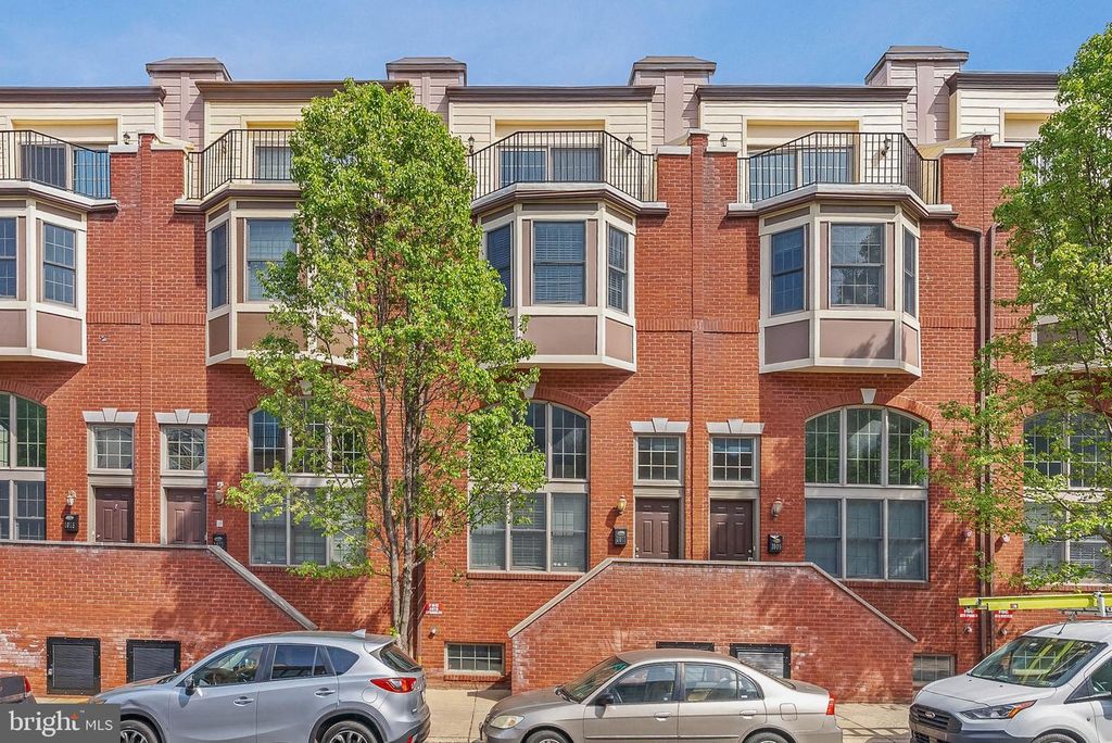 1011 N 3RD ST, Philadelphia, PA 19123