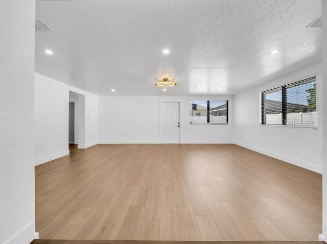 6040 84TH AVENUE N, Pinellas Park, FL 33781