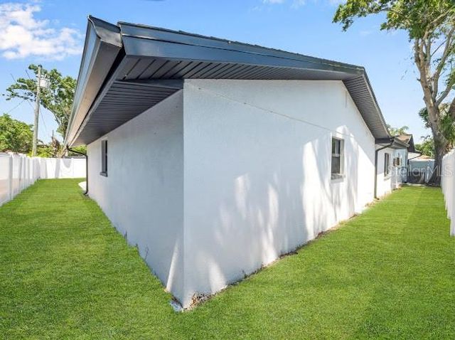 6040 84TH AVENUE N, Pinellas Park, FL 33781