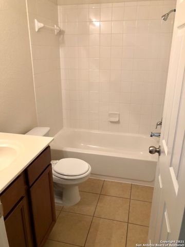 10306 FLOORE HOLW, San Antonio, TX 78254