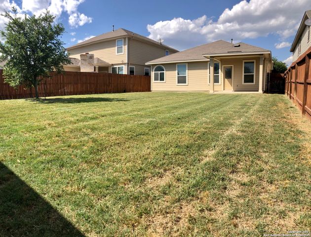 10306 FLOORE HOLW, San Antonio, TX 78254