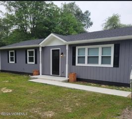 40 Yarrow Street, Browns Mills, NJ 08015
