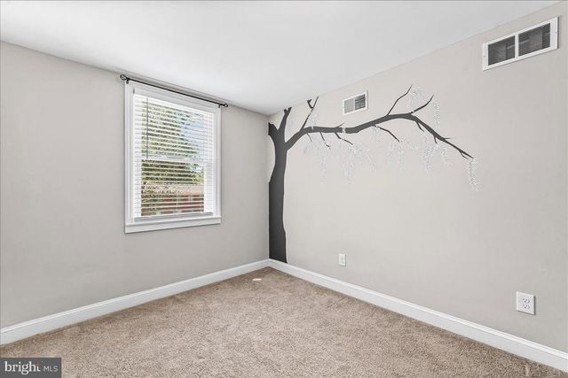 1160 BROOKWOOD LN, Glenolden, PA 19036